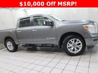 2024 Nissan Titan SV