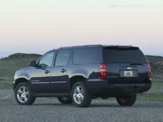 2013 Chevrolet Suburban LS