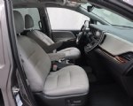 Image #13 of 2020 Toyota Sienna XLE